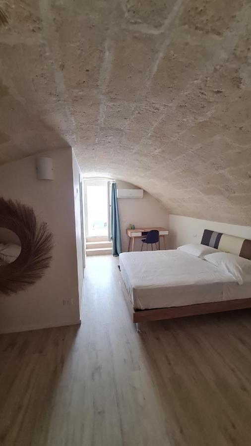Lithos Rooms Матера Екстер'єр фото