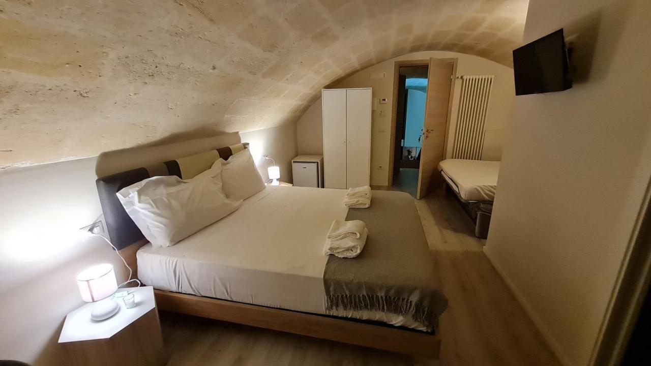 Lithos Rooms Матера Екстер'єр фото